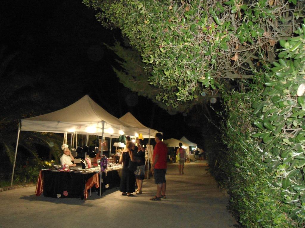 Le Esperidi Camping Ecoresort Marina Di Bibbona Zewnętrze zdjęcie