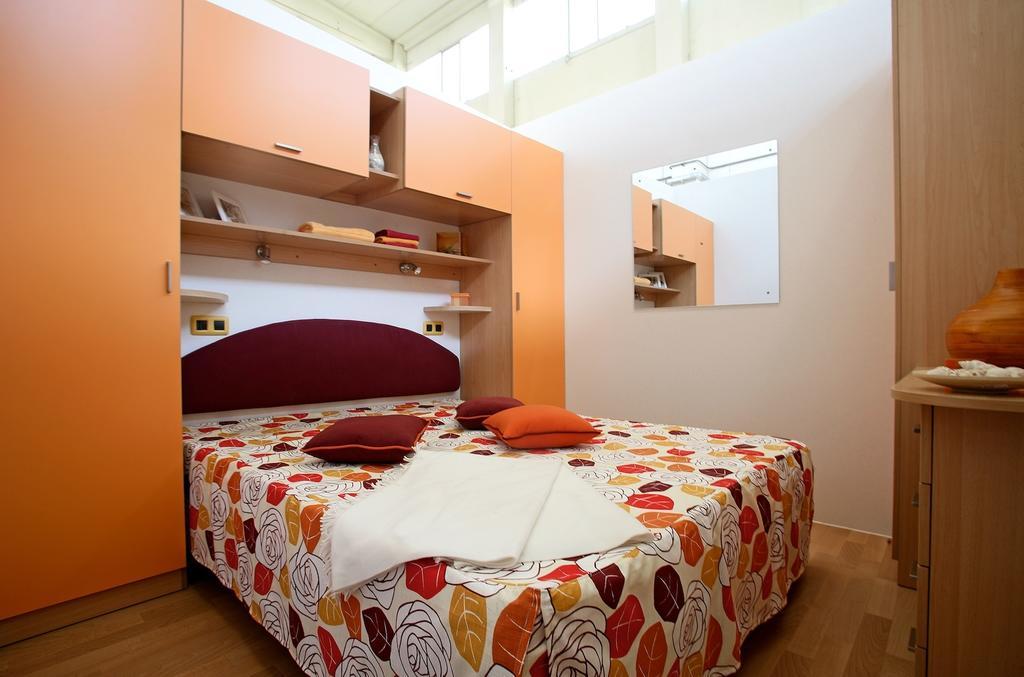 Le Esperidi Camping Ecoresort Marina Di Bibbona Pokój zdjęcie